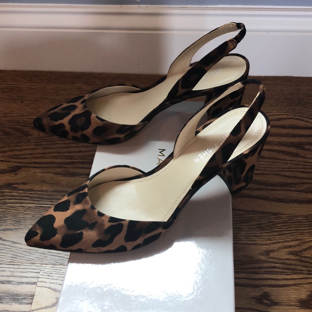 Marc Fisher - Picture 3 of 3